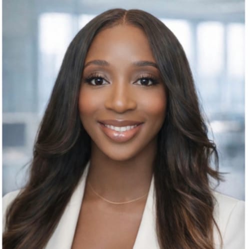 Headshot of Ololade Omokpo, NP