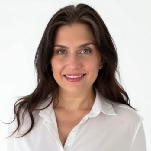 Headshot of Laura Laughlin, LPC