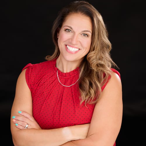 Headshot of Amanda Phillips, LICSW