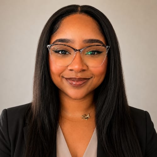 Headshot of Shavaughn Gordon Meyer, LCSW_C