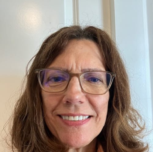 Headshot of Elizabeth Parr, LPC