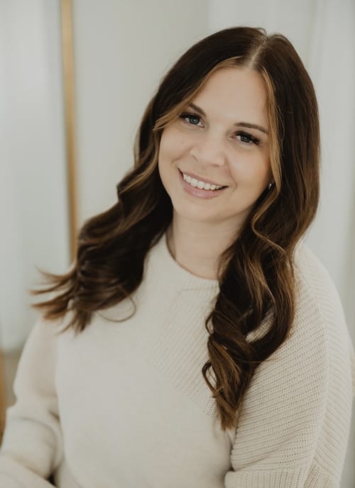 Headshot of Carrah Jones, MFT