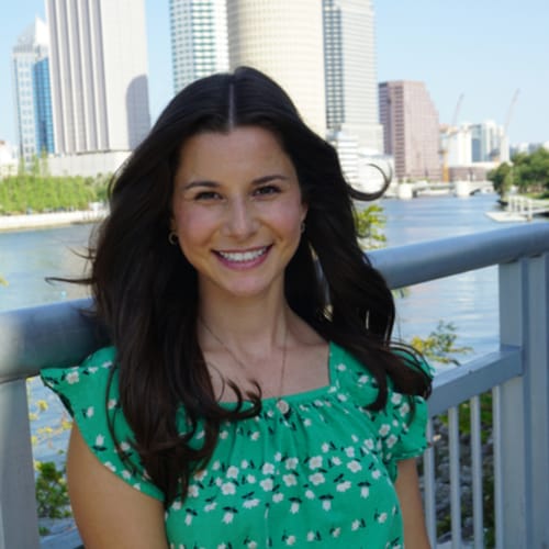 Headshot of Carly Weiss, LCSW