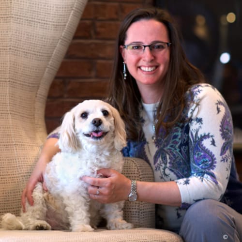 Headshot of Lauren Bartholomew, LICENSED_PSYCHOLOGIST
