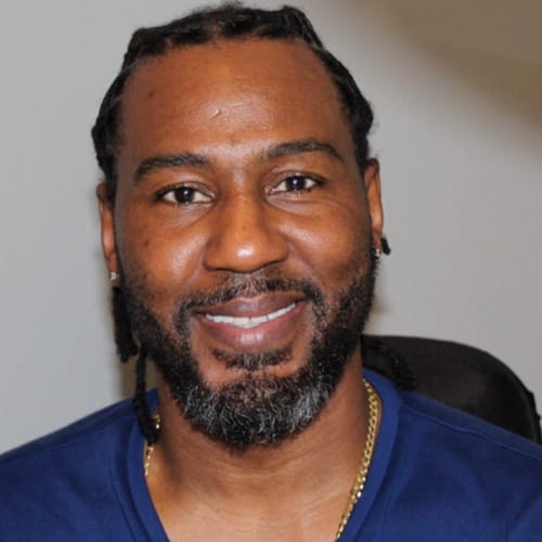 Headshot of Larry Smith, LCSW