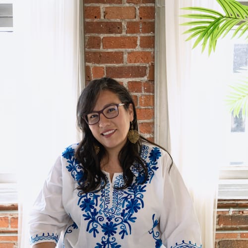 Headshot of Joan Mendoza, LCSW
