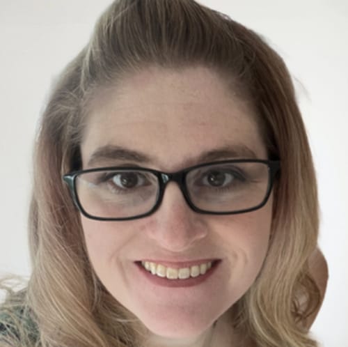 Headshot of Anita Pasquale, LCSW