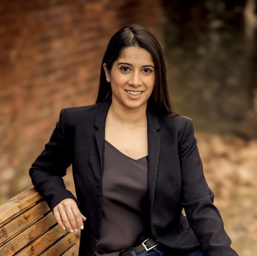Headshot of Samantha Parreiral, LCSW