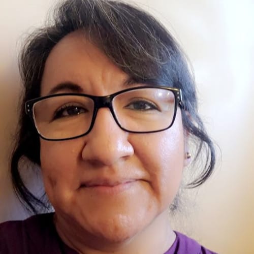 Headshot of Esther Castillo, LMFT