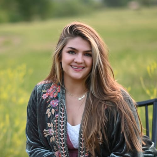 Headshot of Lynette Garber, LCSW