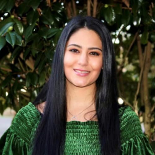Headshot of Lauren Medina, LMHC