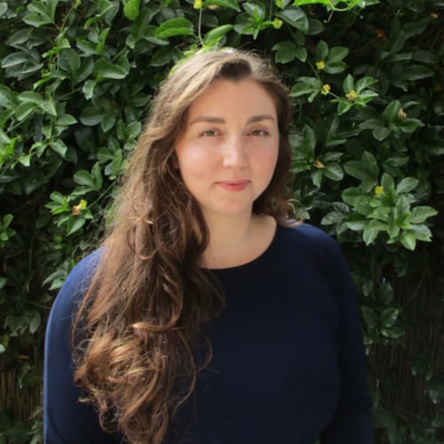 Headshot of Shannon Neville, LCSW