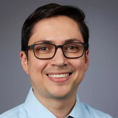 Headshot of Esteban Toledo Carrion, MD