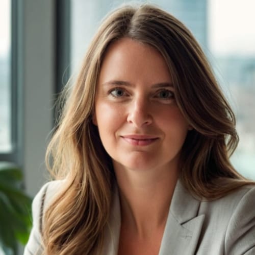 Headshot of Yulia Wythoff, MD