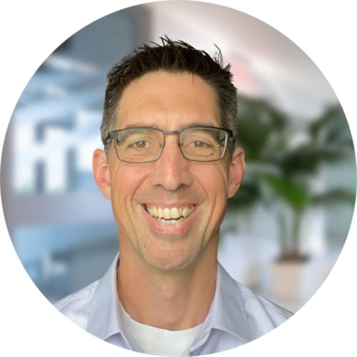 Headshot of Perry Collonge, LMFT