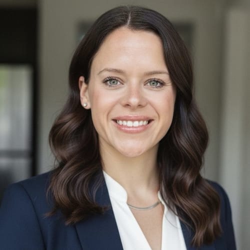 Headshot of Zana Ratliff, LCSW