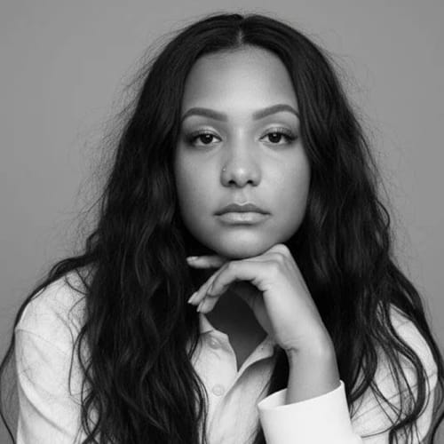 Headshot of Emely Fernandez, LMHC