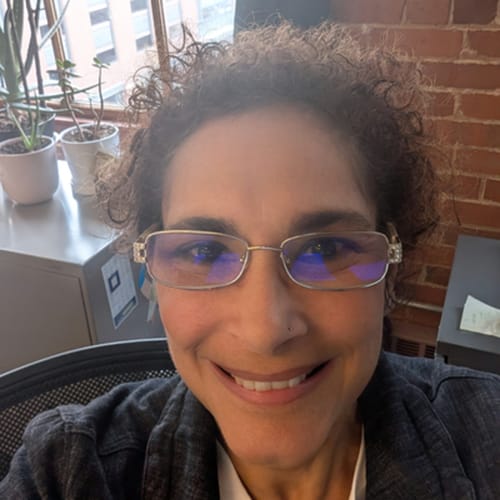 Headshot of Evelyn Veloz-Rocheleau, LICSW