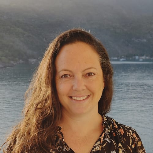 Headshot of Jana Gottesman, LCSW