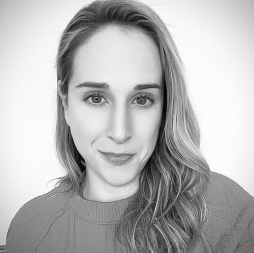 Headshot of Elizabeth Tirrell, LPC