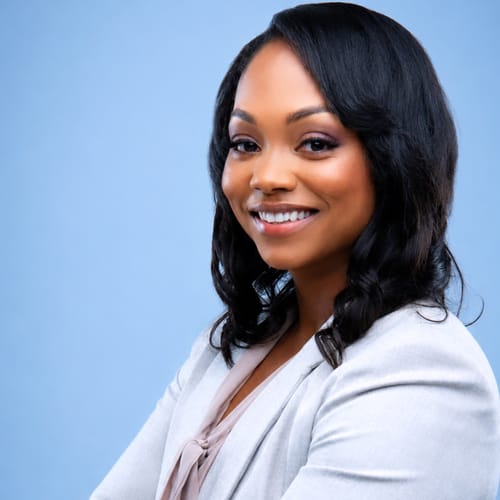 Headshot of Angela Andrade, APRN