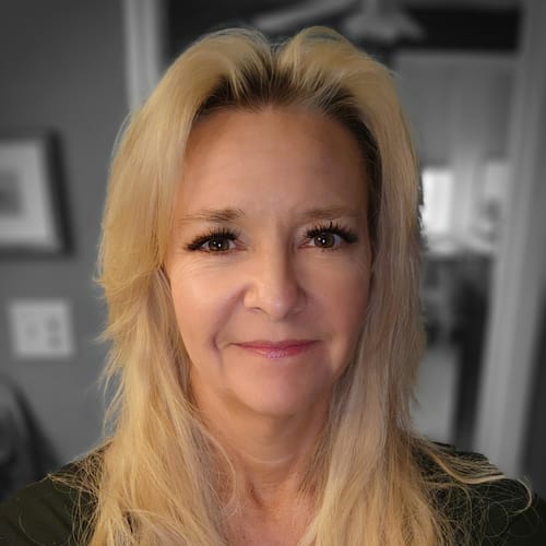 Headshot of Audra Tate Kennedy, LMHC