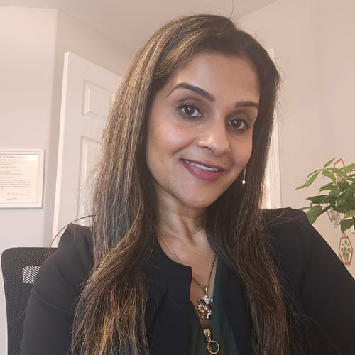 Headshot of Anupama Robin, LCSW
