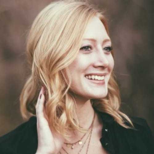 Headshot of Chloe Solari, APN