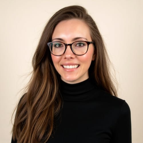 Headshot of Jennifer DelVentura, PSYCHOLOGIST