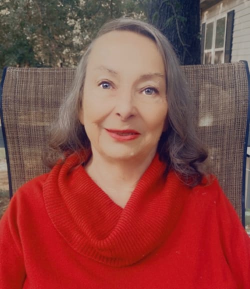 Headshot of Susan Galewaler, LPC