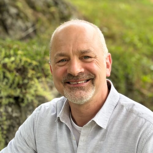 Headshot of George Piers, LCSW