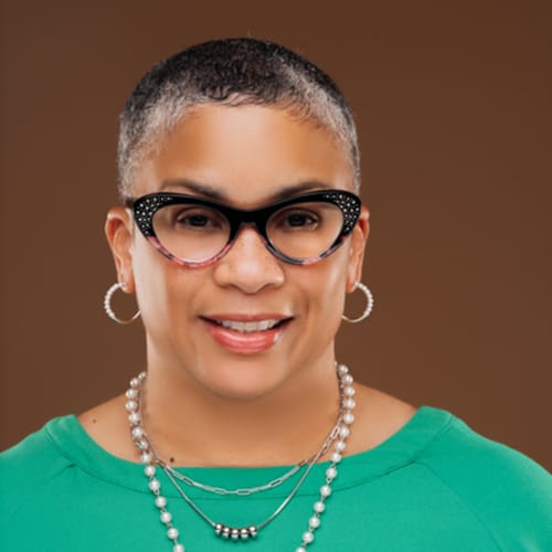 Headshot of Tracy Knighton, LPC