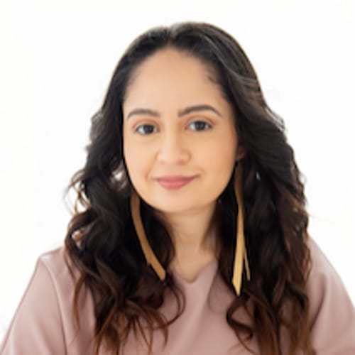 Headshot of Leticia Vallejo, LICENSED_PSYCHOLOGIST