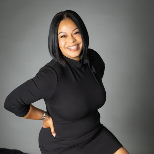 Headshot of Toya Fisher, LICSW