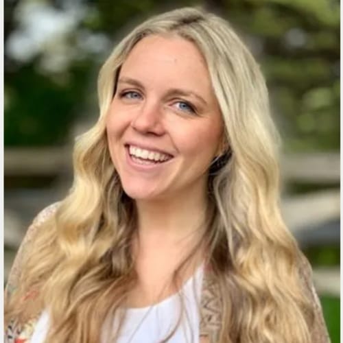 Headshot of Christina Shaver, LMFT