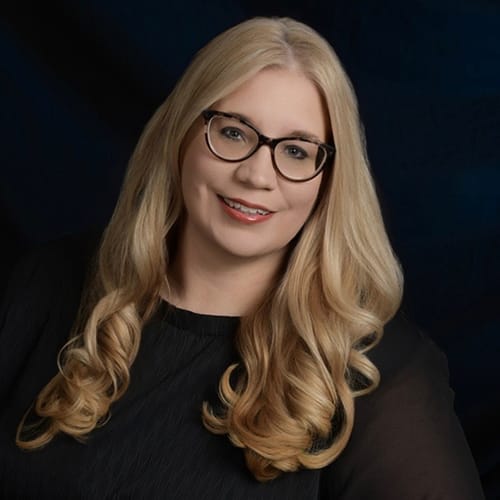 Headshot of Jen Stephens, LPC