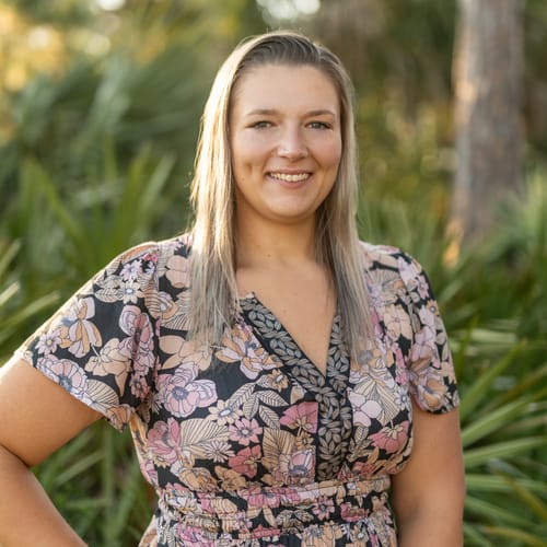 Headshot of Angela Gaumer, LCSW