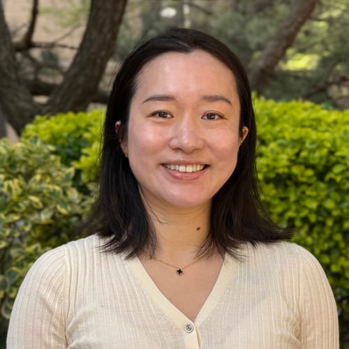 Headshot of Qinqin Xu, LPC