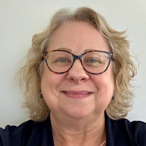 Headshot of Deborah Dawson, LICENSED_PSYCHOLOGIST