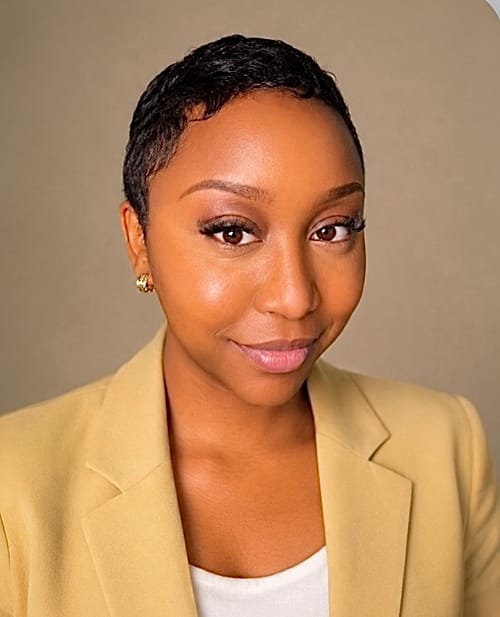 Headshot of Felicia Reynolds, LCSW