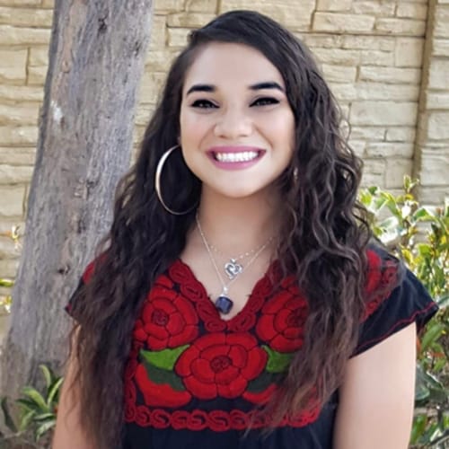 Headshot of Stephanie Torres, LMFT