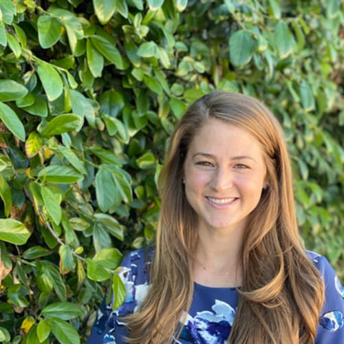 Headshot of Robyn Reddell, LCSW