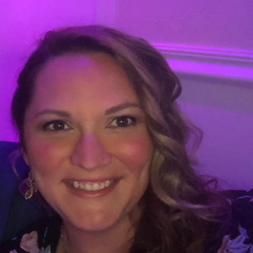 Headshot of Kelly Szewczyk, LPC