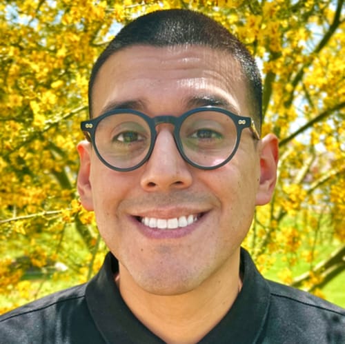 Headshot of Andres Borja, LCSW