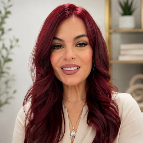 Headshot of Jackie D'Arrigo, LPC
