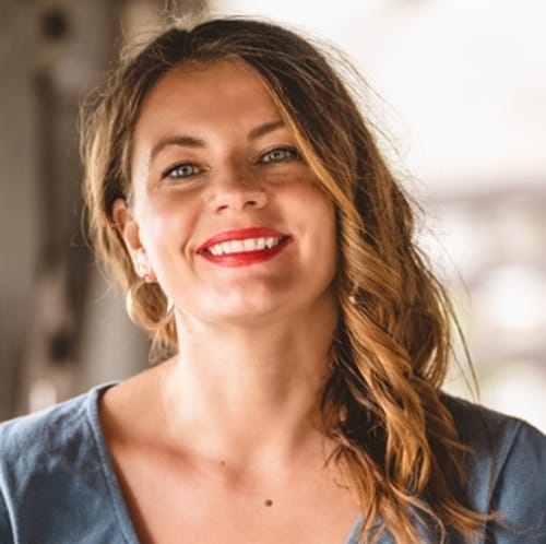 Headshot of Delia Berinde, LPC