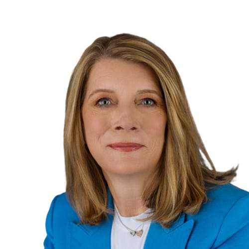 Headshot of Elizabeth Mcmahon, LCSW