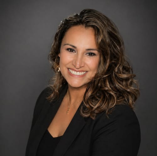 Headshot of Zaida Medina, LPCC