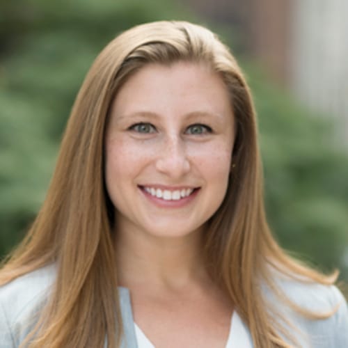 Headshot of Stephanie Pagelson, LMHC