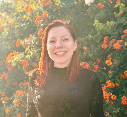 Headshot of Alison Hochman, LMFT
